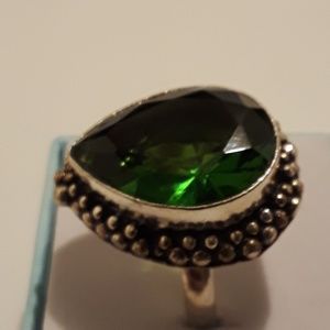 Jewelry - Peridot gemstone pear-shaped ring size 8 Jewelry - Peridot gemstone pear-shaped ring size 8